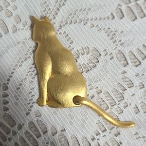 Beautiful Cat Brooch